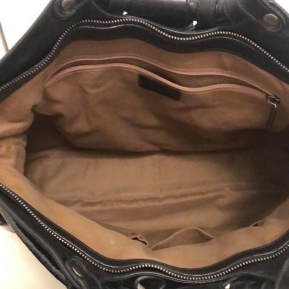 Salvatore Ferragamo Black Patent leather bag - Picture 6 of 8